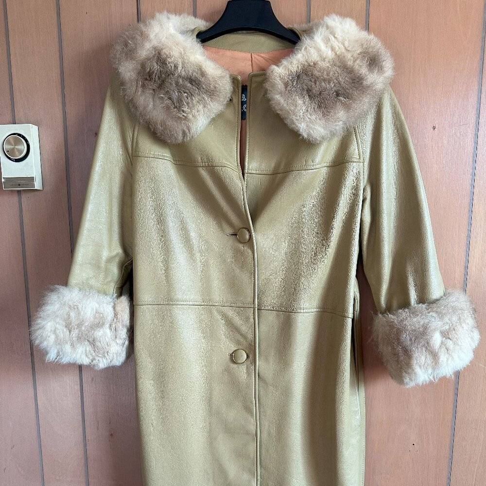 Dan Di Modes Vintage Leather and Fur Trench Coat Women's Small Medium